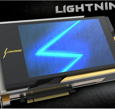 MSI GeForce RTX 5090 Lightning: AIO, LCD e PCB da 1600 W per prestazioni estreme