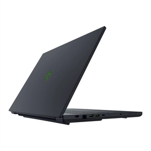 RAZER BLADE 18 2026 (RZ09-05828WR3-R3W1)